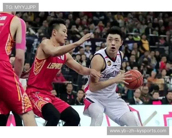 云南翡翠队主场不敌广州王朝队，遭遇两连败，云南翡翠商会