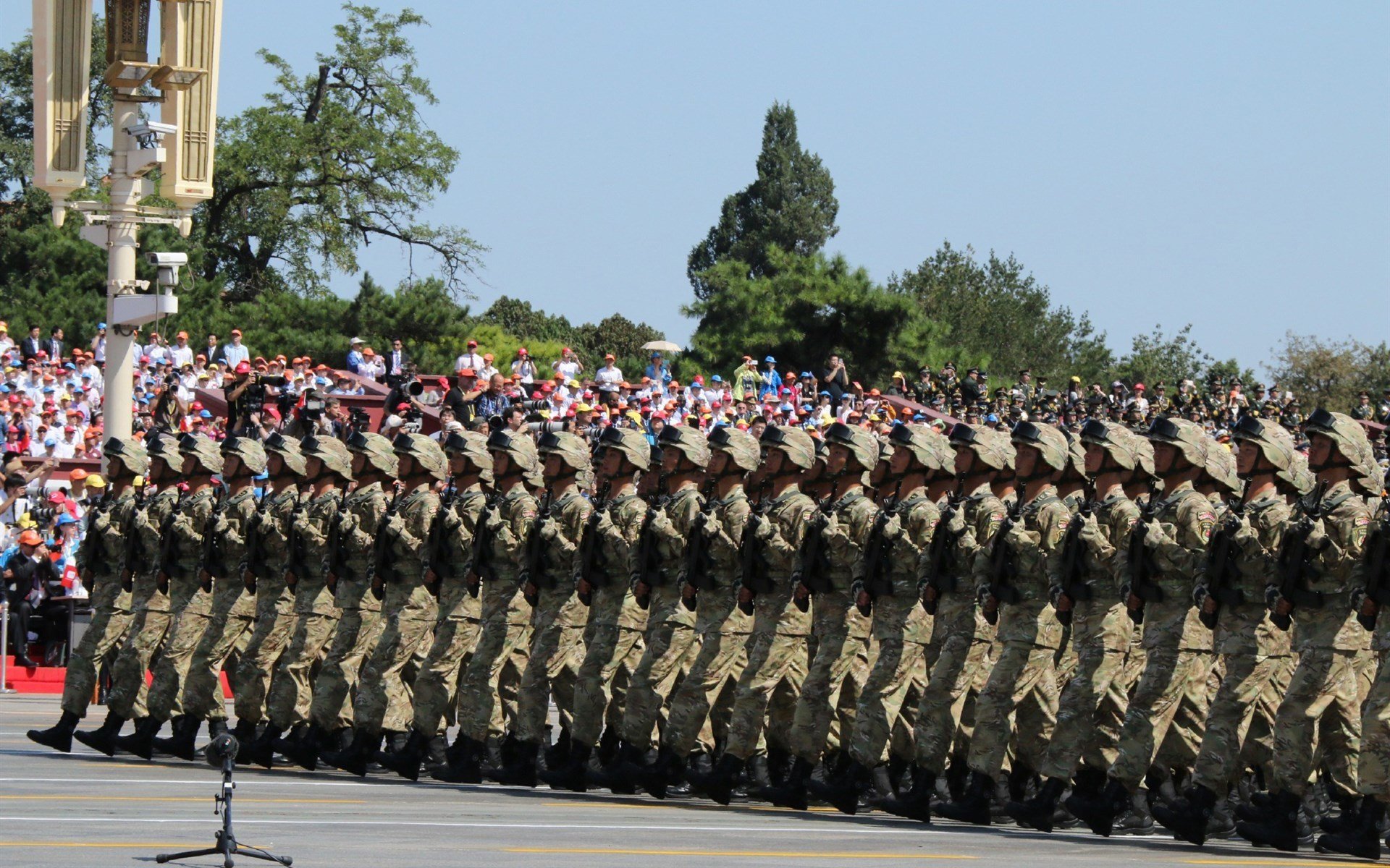 北京鸭替补席发挥亮眼有效填补主力空缺，北京鸭班地址
