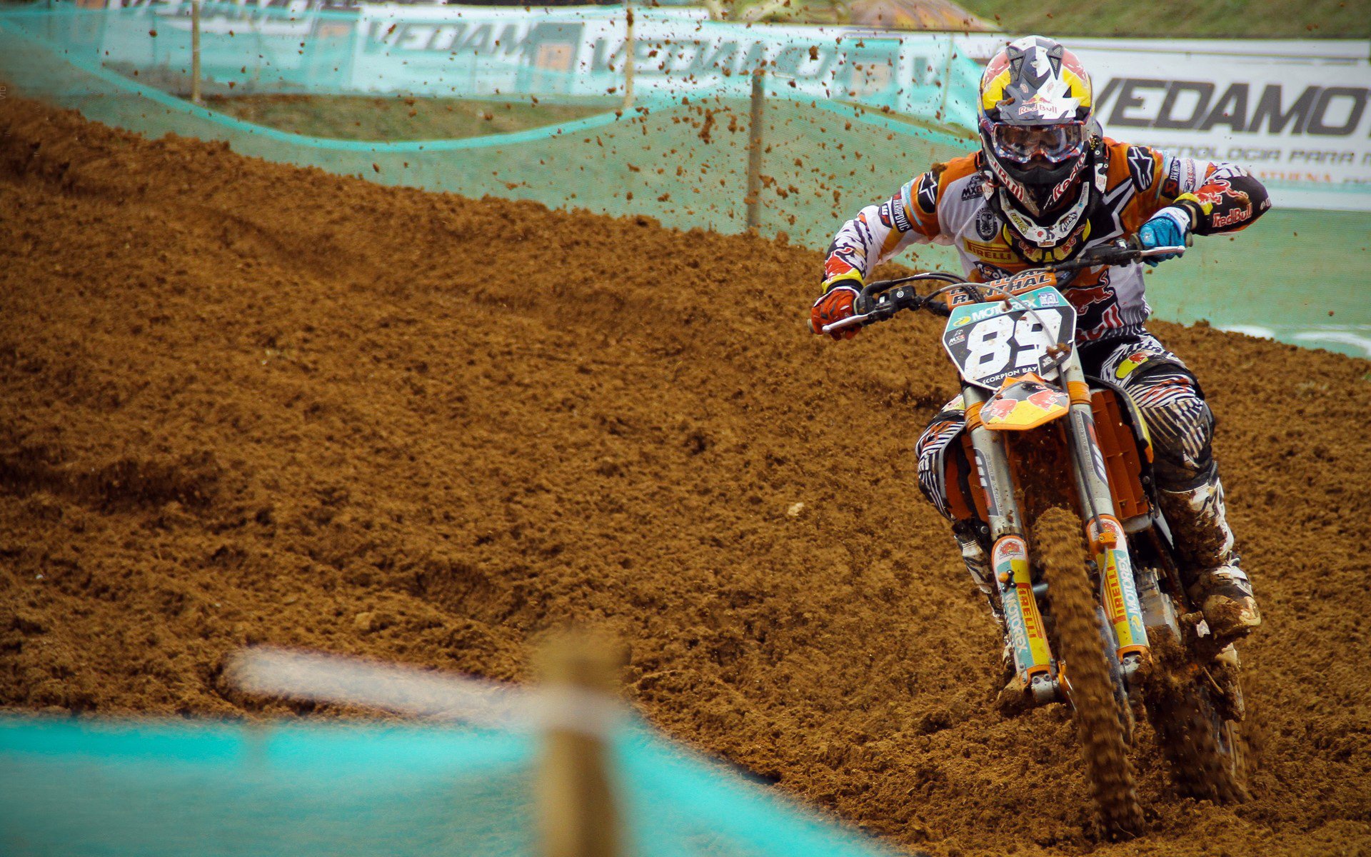 开云官方下载-亚洲足球预选赛中国队表现抢眼，提前锁定出线资格，亚洲预选赛国足大名单